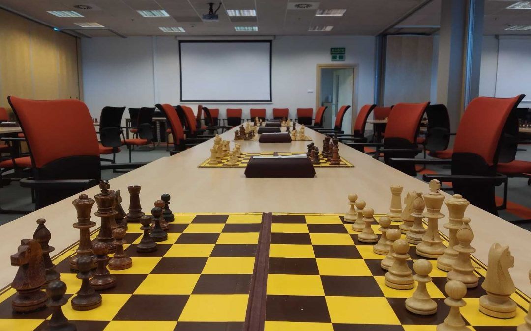 Po dłuższej przerwie szachiści znów grają w Centrum Konferencyjnym